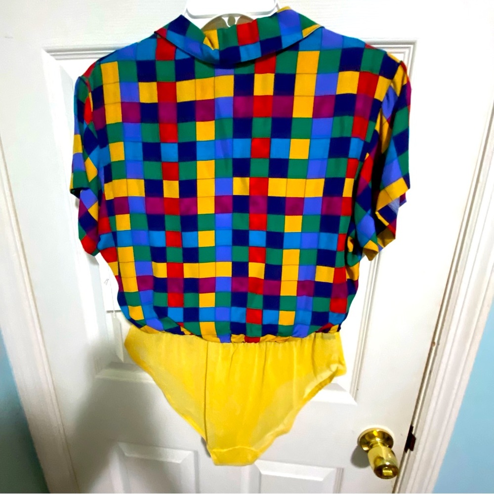 VTG Breeze by Dorothy Schoelen color tile body suit. NWT
